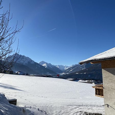 Apartment Wiesenhof - Natur & Weitblick Ueber Innsbruck - Ladestation Fuer Elektroautos Extérieur photo